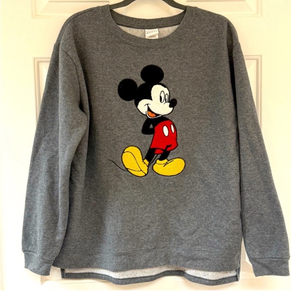Disney Gray Sweatshirt with Mickey Mouse Graphic
